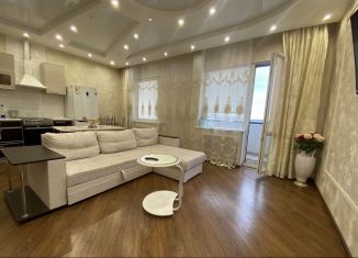 Сдается в аренду 3-комнатная квартира, 56 м2, Петрозаводск, улица Чапаева, 40А