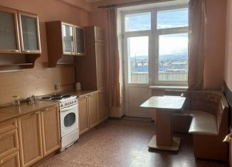Сдам в аренду 1-ком. квартиру, 47 м2, Улан-Удэ, проспект Строителей, 62Г