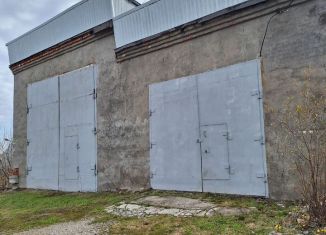 Продаю гараж, 30 м2, Губаха, улица Пугачёва