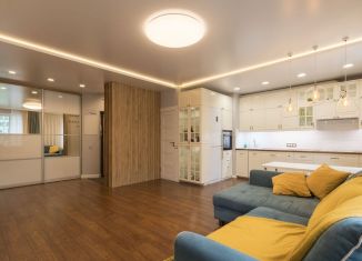 Продается 3-ком. квартира, 78.3 м2, Мурино, Петровский бульвар, 11к2
