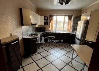 Продается дом, 250 м2, Выкса, Молодёжный микрорайон, 123