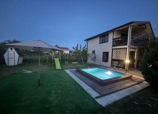 Сдам дом, 91 м2, станица Голубицкая, Морской переулок, 2/3