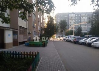 Продаю 2-ком. квартиру, 52 м2, Благовещенск, Студенческая улица, 25/1