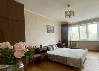Продается 2-ком. квартира, 47.5 м2, Армавир, улица Маркова, 319