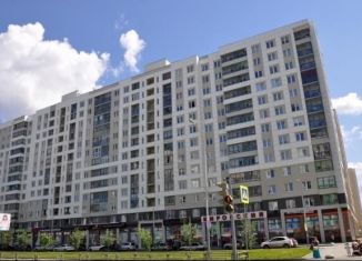 Сдаю в аренду 2-ком. квартиру, 58.1 м2, Екатеринбург, улица Вильгельма де Геннина, 33, метро Чкаловская