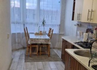 Продам 2-комнатную квартиру, 70.4 м2, деревня Алексеевка, Центральная улица, 56/2