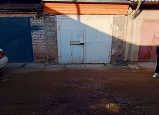 Продаю гараж, 18 м2, Братск