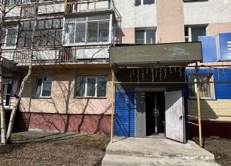 Продажа торговой площади, 69.1 м2, Саха (Якутия), проспект Ленина, 2