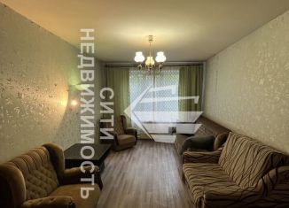Сдается 2-комнатная квартира, 44 м2, Москва, улица Маршала Катукова, 17к3, СЗАО