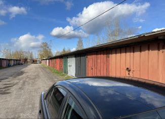 Продаю гараж, 18 м2, посёлок Понтонный, улица Судостроителей