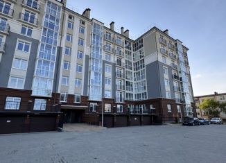 Продажа 3-ком. квартиры, 90.6 м2, Гурьевск, Цветочная улица, 20