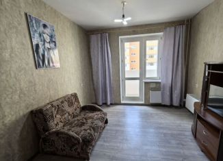 Аренда 1-ком. квартиры, 36 м2, Тобольск, микрорайон Центральный, 24