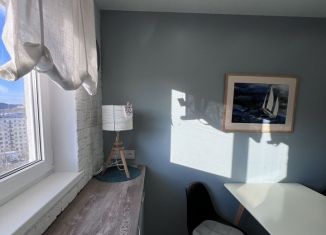 Продам 3-ком. квартиру, 61 м2, Мурманск, улица Зои Космодемьянской, 11