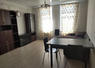 Продается 2-ком. квартира, 67 м2, Калужская область, улица Гагарина, 34