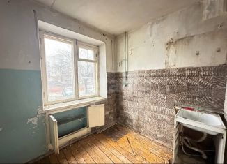 Продажа 2-ком. квартиры, 45 м2, Копейск, улица Макаренко, 5