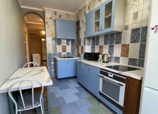 Продаю 2-ком. квартиру, 44 м2, Сочи, Строительный переулок, 4/1, микрорайон Донская