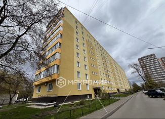 Продается 3-ком. квартира, 66 м2, Кировск, Набережная улица, 7