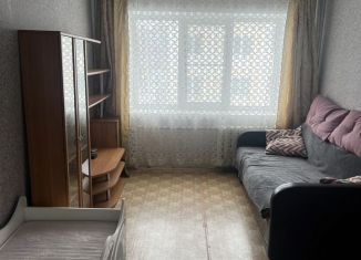 Продам 1-ком. квартиру, 30 м2, Бежецк, улица М.И. Кузнецова, 20/46