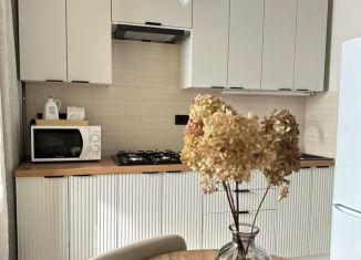 Продам 1-ком. квартиру, 34 м2, деревня Мокшино, Солнечная улица, 85