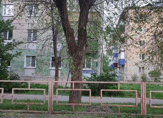 Сдаю в аренду 2-комнатную квартиру, 44 м2, Сызрань, Астраханская улица, 9