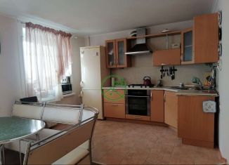 Сдача в аренду четырехкомнатной квартиры, 80.5 м2, Сызрань, улица Дзержинского, 44