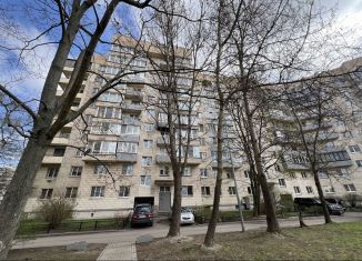 3-комнатная квартира на продажу, 72.6 м2, Санкт-Петербург, улица Нахимова, 3к1, муниципальный округ Морской
