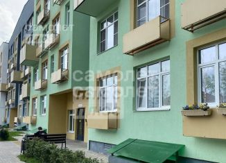 Продаю 2-комнатную квартиру, 67 м2, поселок Мещерино, микрорайон Южные Горки, 1