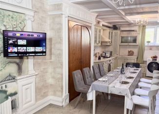 Аренда дома, 85 м2, Таганрог, улица Адмирала Крюйса, 30