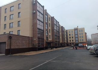 Продается двухкомнатная квартира, 80.6 м2, Вологда, Заречная улица, 12