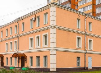 Сдаю офис, 15.3 м2, Санкт-Петербург, улица Ольминского, 6, метро Елизаровская