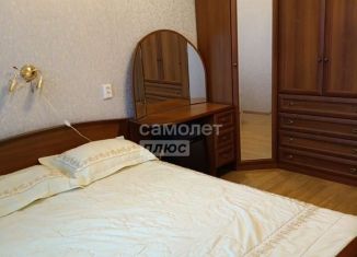 Сдаю в аренду 3-комнатную квартиру, 58 м2, Екатеринбург, улица Серафимы Дерябиной, 43, Ленинский район