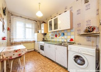 Продам 3-ком. квартиру, 67 м2, Карелия, Строительная улица, 15