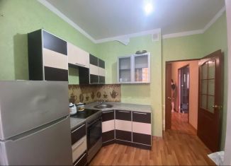 Продажа 1-ком. квартиры, 38 м2, Астрахань, Зелёная улица, 1к5, ЖК Зеленая-1