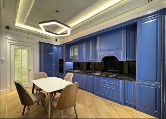 Трехкомнатная квартира на продажу, 68 м2, Тюмень, ЖК Кватро