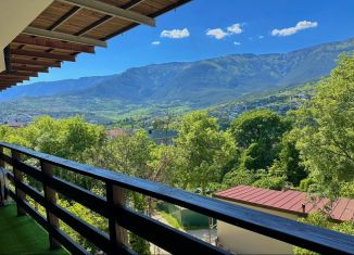 Продам 3-ком. квартиру, 150 м2, поселок городского типа Массандра, улица Умельцев, 1Я, ЖК Долина Гор