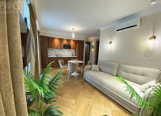 Продается 3-комнатная квартира, 58 м2, Сочи, Курортный проспект, 96к1, микрорайон Приморье