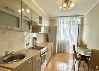 Продается 1-комнатная квартира, 38 м2, Оренбург, Салмышская улица, 64/3, ЖК Звёздный Город