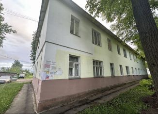 Продам двухкомнатную квартиру, 38.6 м2, Павлово, улица Аллея Ильича