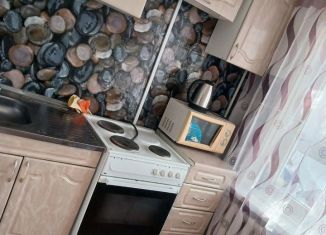 Продается 1-комнатная квартира, 30.6 м2, Тюмень, улица 50 лет Октября, 72, Ленинский округ