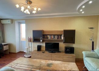 Продается 2-ком. квартира, 42.1 м2, Курск, улица Ленина, 64