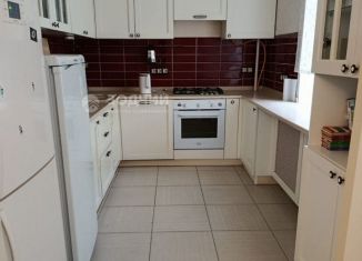 Продам 5-комнатную квартиру, 94.5 м2, Чебоксары, проспект Ленина, 11