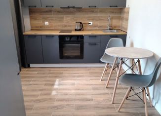 1-ком. квартира в аренду, 44 м2, Тюмень, улица Павла Шарова, 21, ЖК Пятый квартал