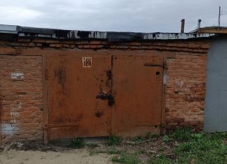 Продаю гараж, 24 м2, Тобольск, Революционная улица, 10В