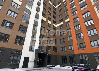 Продам двухкомнатную квартиру, 56.6 м2, Верхняя Пышма, улица Сапожникова, 3Б, ЖК Шишкин