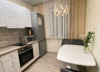 Продаю 2-ком. квартиру, 54.7 м2, Мурманская область, Корабельная улица, 20