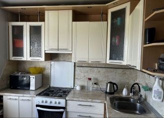 Трехкомнатная квартира на продажу, 71.3 м2, Выборг, проспект Победы, 6