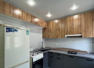 Продажа 1-ком. квартиры, 45 м2, Чебоксары, улица Фридриха Энгельса, 12