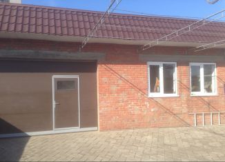 Сдается в аренду производство, 70 м2, Краснодар, улица Братьев Игнатовых, 51