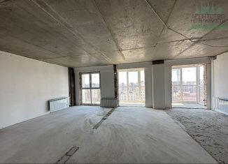 Продаю двухкомнатную квартиру, 70 м2, Татарстан, Петербургская улица, 65А