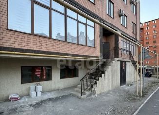 Продажа торговой площади, 300 м2, Махачкала, улица Ибрагима-Хаджи Урадинского, 13, Ленинский внутригородской район